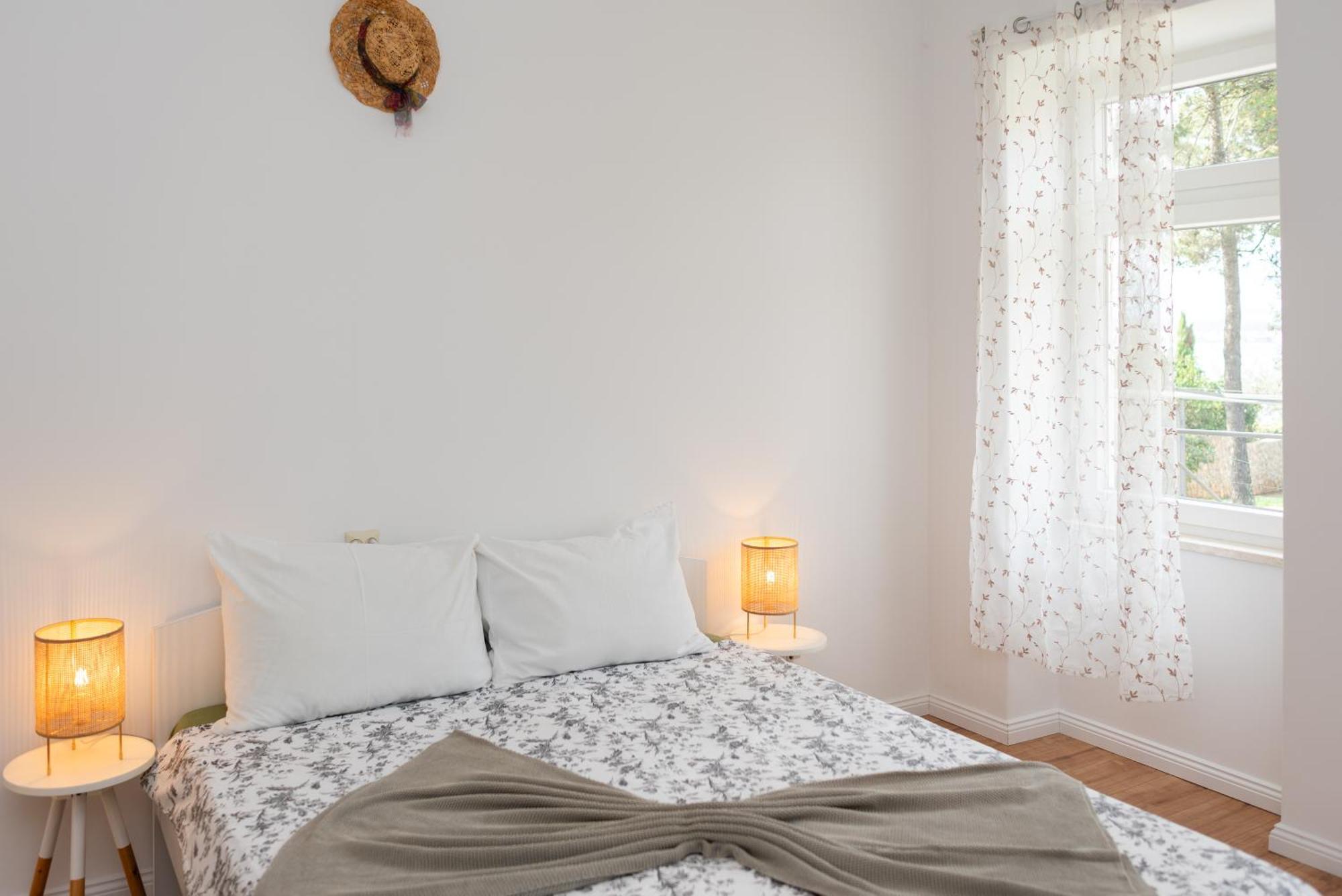 House Pinezic Apartman *